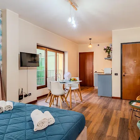 Piazza San Giuseppe-5 By Interhome *